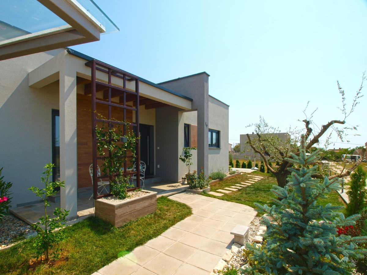 Villa Monteci 2052 Galižana Dış mekan fotoğraf