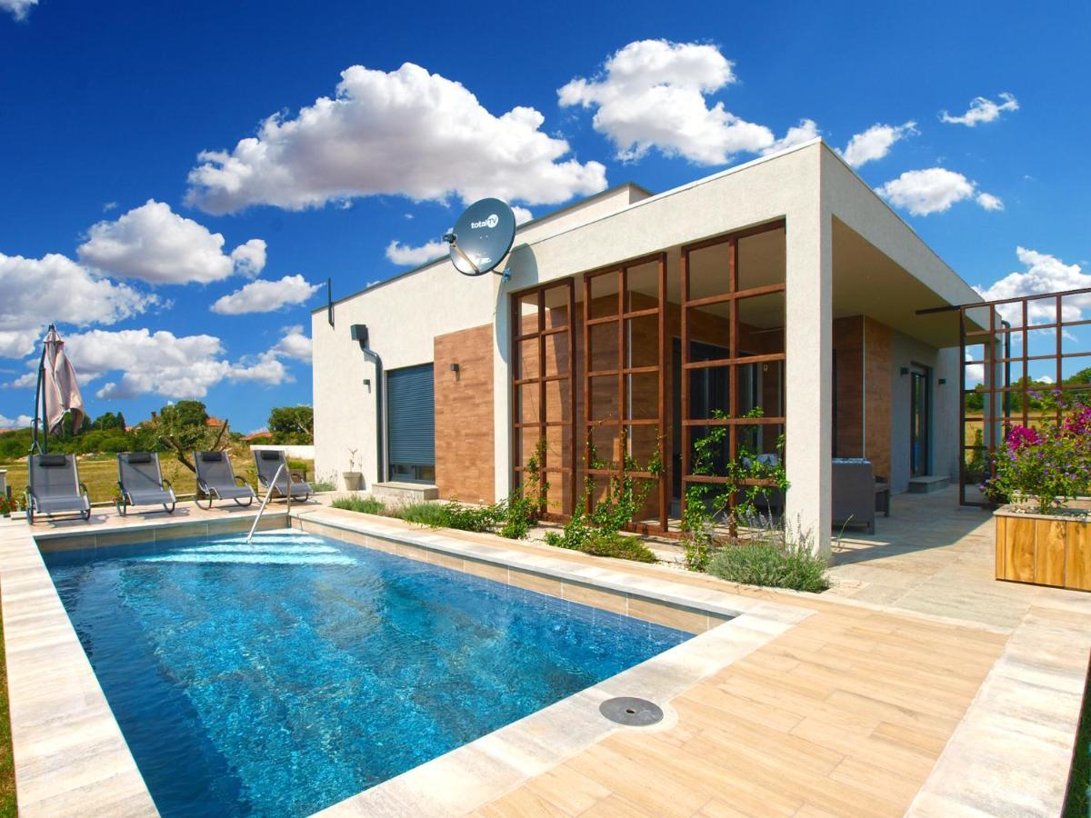 Villa Monteci 2052 Galižana Dış mekan fotoğraf